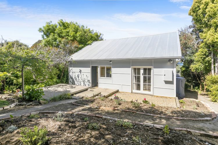 South Moffat – Spectacular Views, Modern Styling, WiFi And More