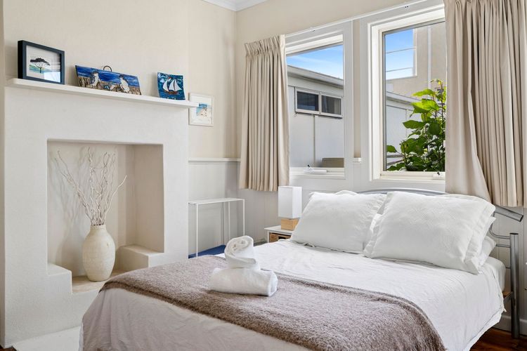 The White House – Prime Location & Oozing Character – Wi-Fi