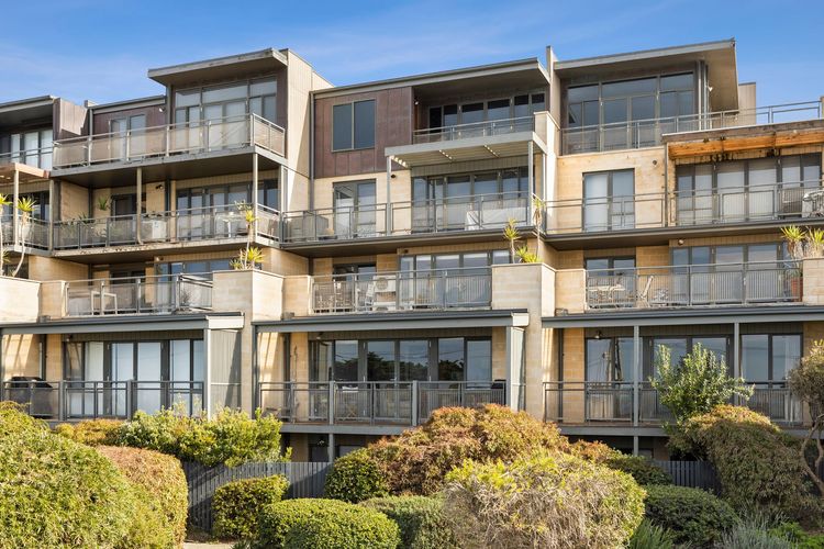 Apartment 13 Pacific Apartments