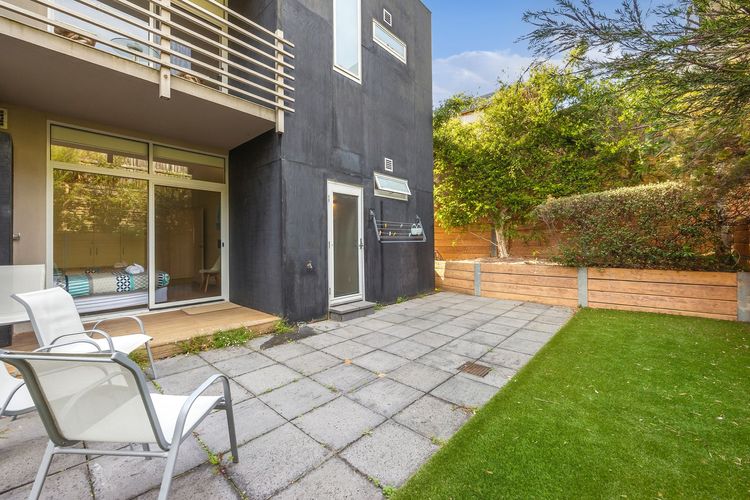 Apartment 15 Kalimna