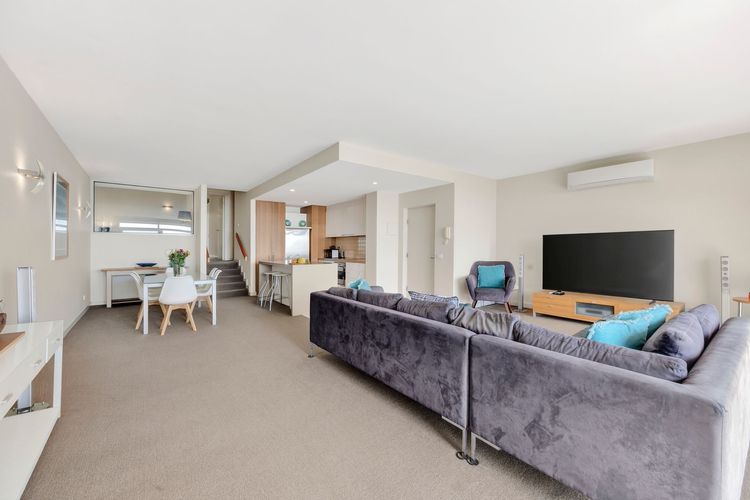 Apartment 15 Kalimna