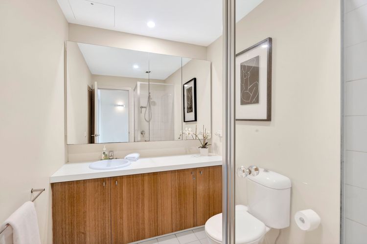 Apartment 15 Kalimna