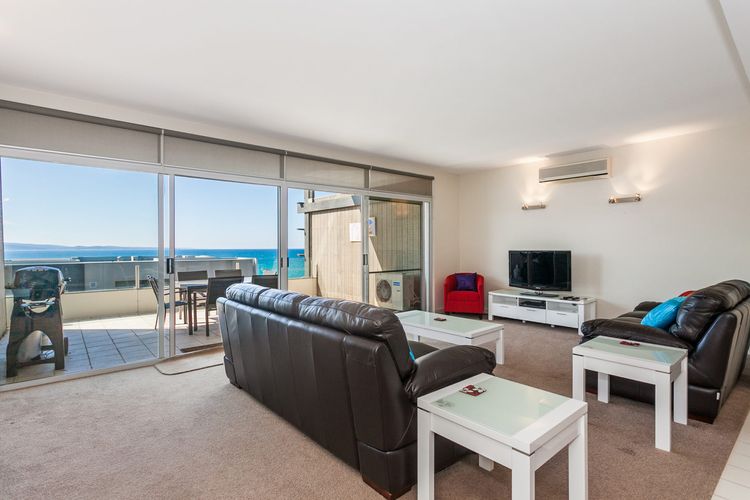 Apartment 16 Kalimna