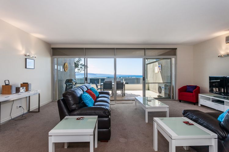 Apartment 16 Kalimna