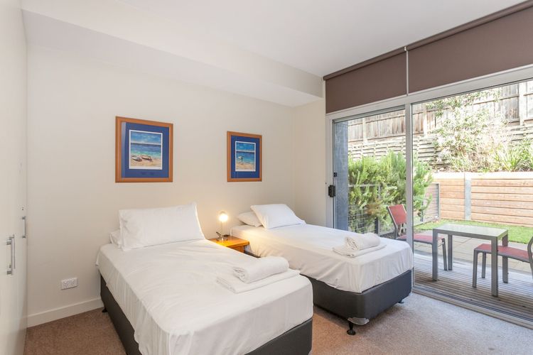 Apartment 16 Kalimna