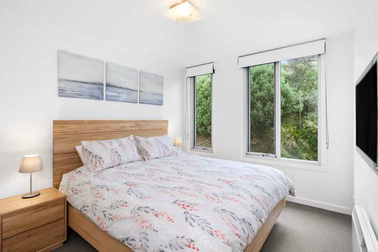 Point Grey Apartment 7