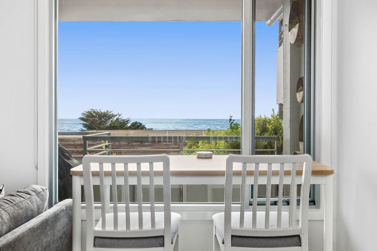 Point Grey Apartment 7