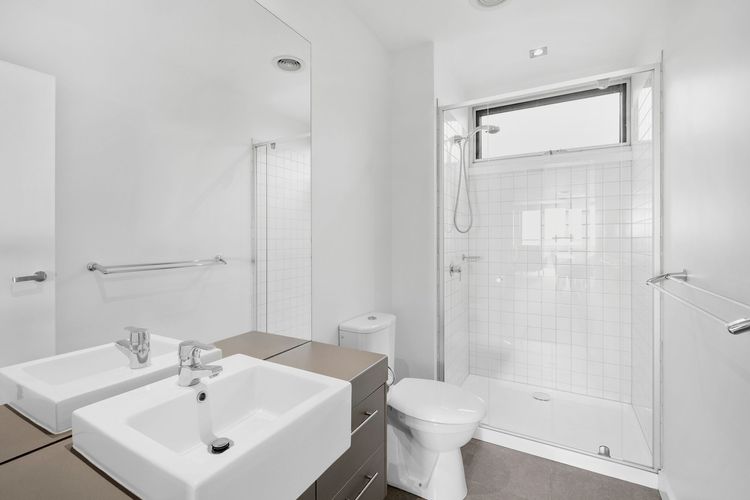 Point Grey Apartment 7