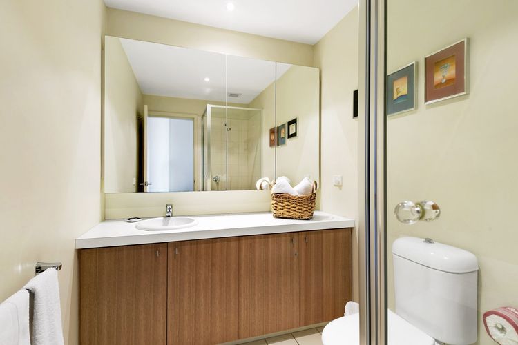 Apartment 25 Kalimna