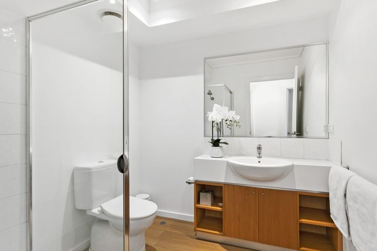 Apartment 28 Pacific Apartments