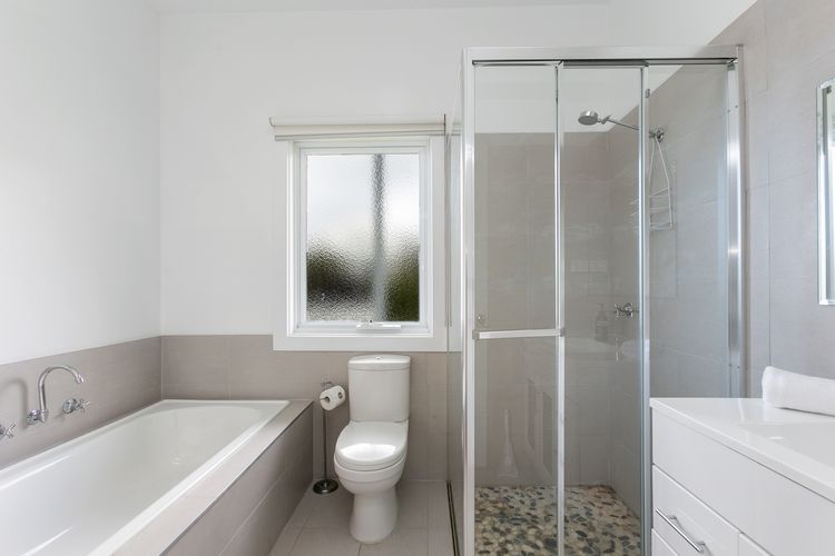 Seaview Apollo Escape