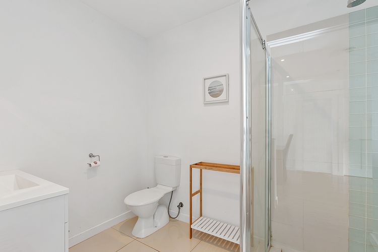 Seaview Apollo Escape