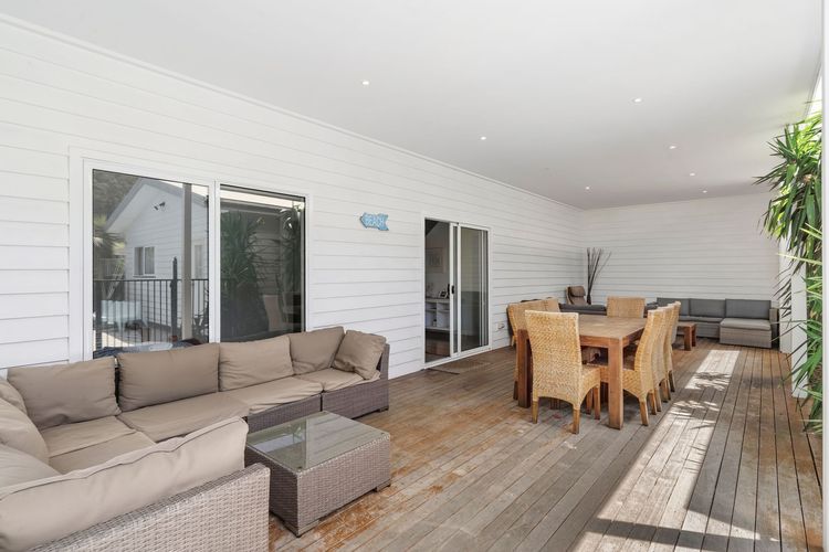 Seaview Apollo Escape