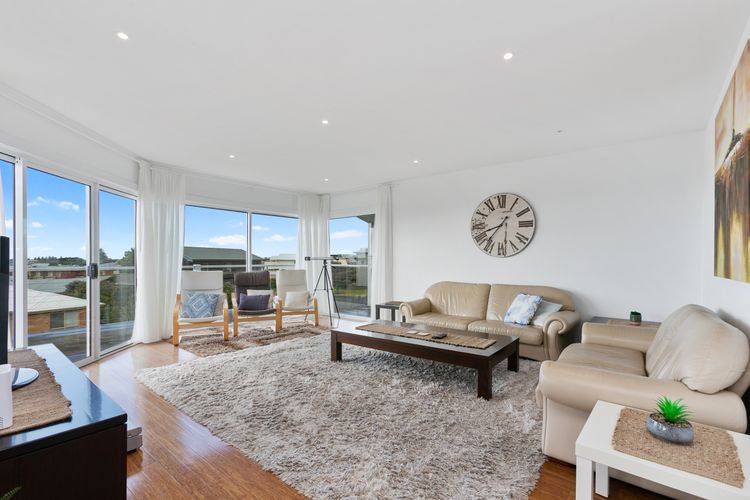 Seaview Apollo Escape