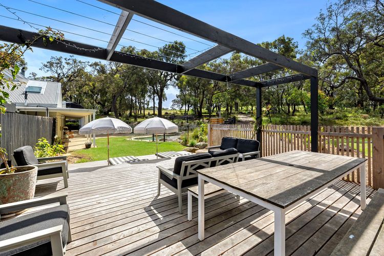 38a Bells Boulevard