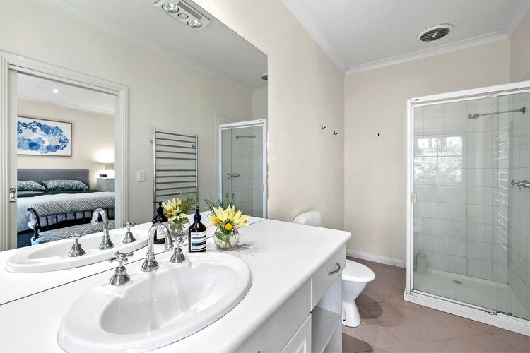 38a Bells Boulevard