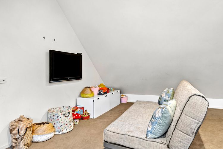38a Bells Boulevard