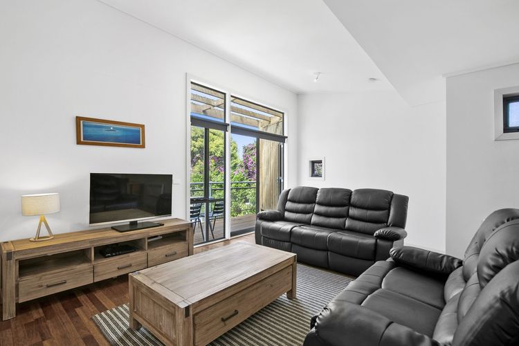 Apartment 36 Pacific Apartments