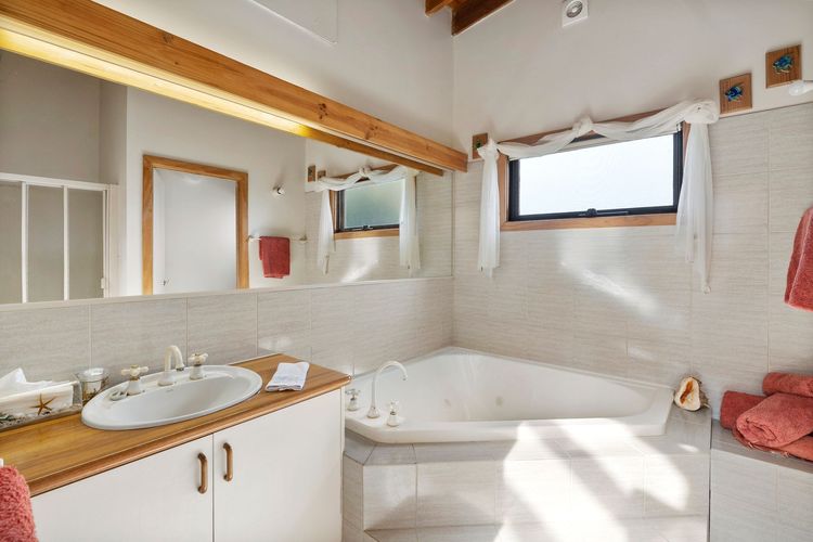 Ocean Breeze Fairhaven