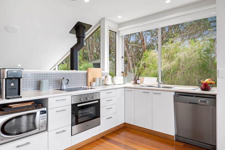 The home also has a fully equipped kitchen, which is ideal whether you're planning a simple meal or a lavish feast.