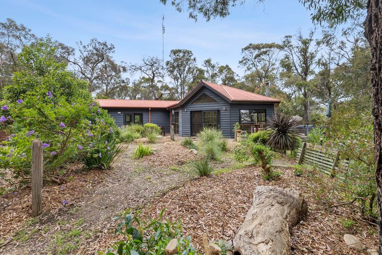 Yirrip House – Nestled on the edge of National Park