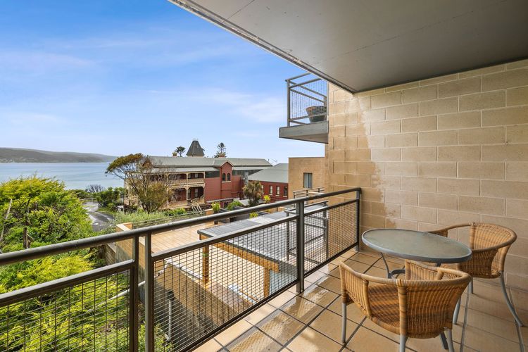 Apartment 30 Pacific Apartments