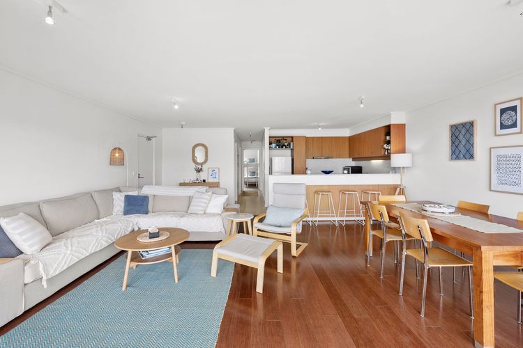 Apartment 30 Pacific Apartments