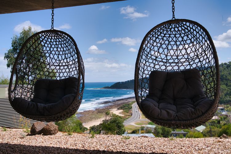 External egg chairs with prime viewing position