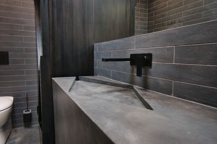 Sleek and stylish bathroom