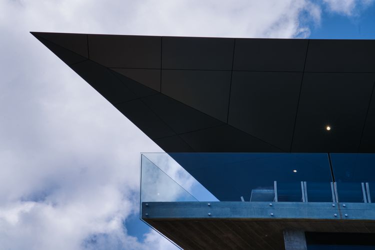 Cantilevered balconies and roof lines