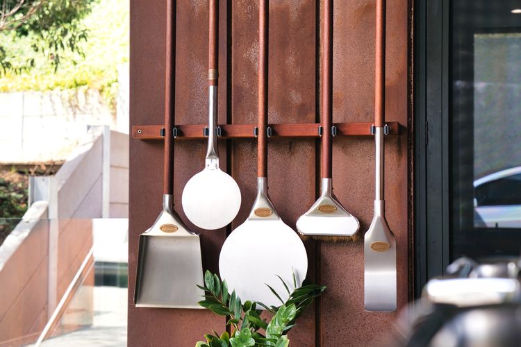 Zesty woodfire pizza oven