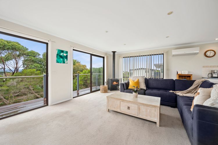 Bright and spacious with large glazing for lots of natural light