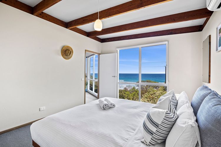 Pelican Views – Fairhaven