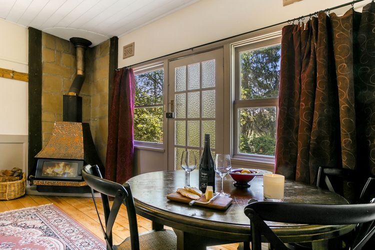 Carinya Cottage