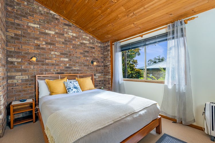 Grey Gum Lodge