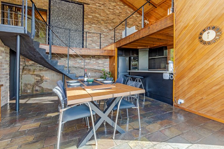 Grey Gum Lodge