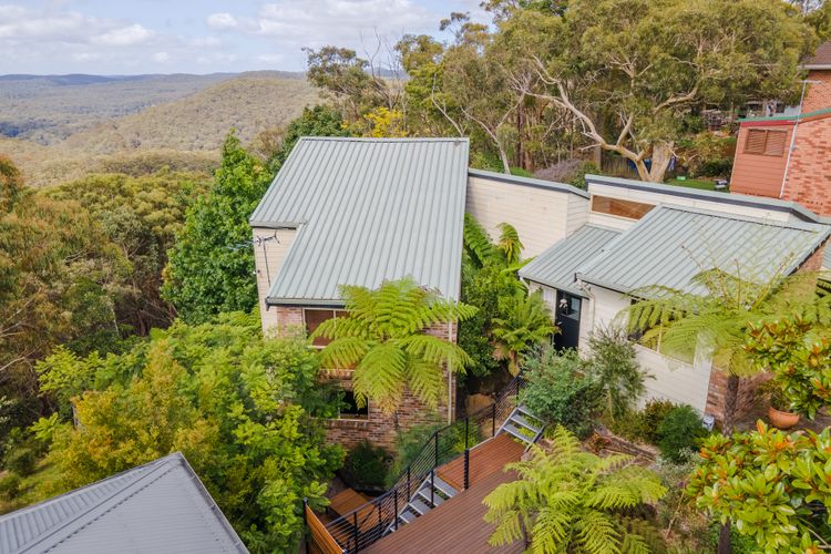 Grey Gum Lodge