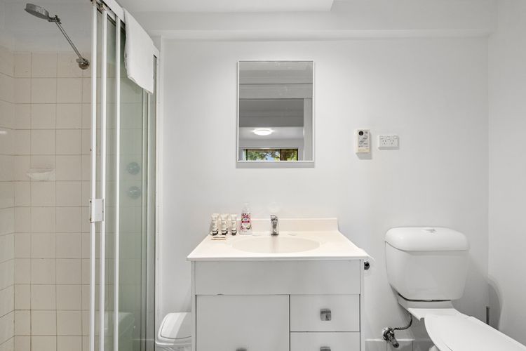 Narrow Neck Hideaway & Studio