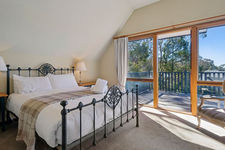 Mountain Days Chalet | Relax and Unwind
