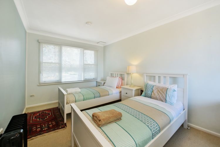 Woodford House