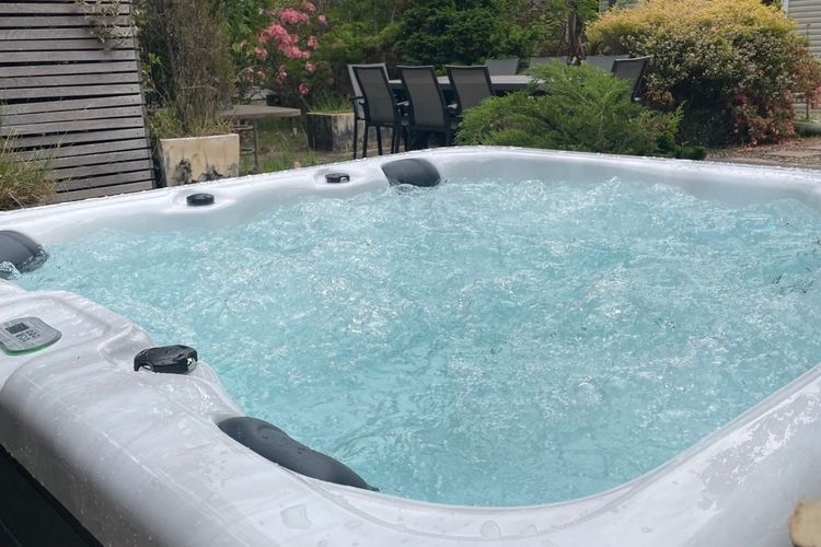 Kalura (House and Studio)