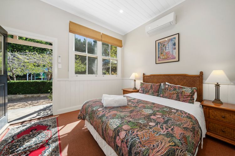 Coolangatta (House and Studio)