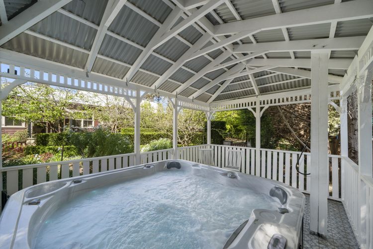 Coolangatta (House and Studio)