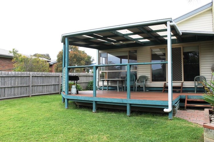 Family Holiday House with Open Plan Living