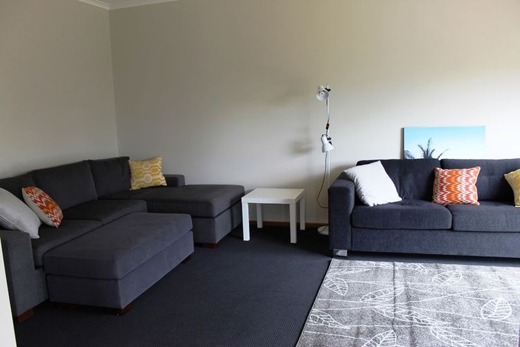 Family Holiday House with Open Plan Living