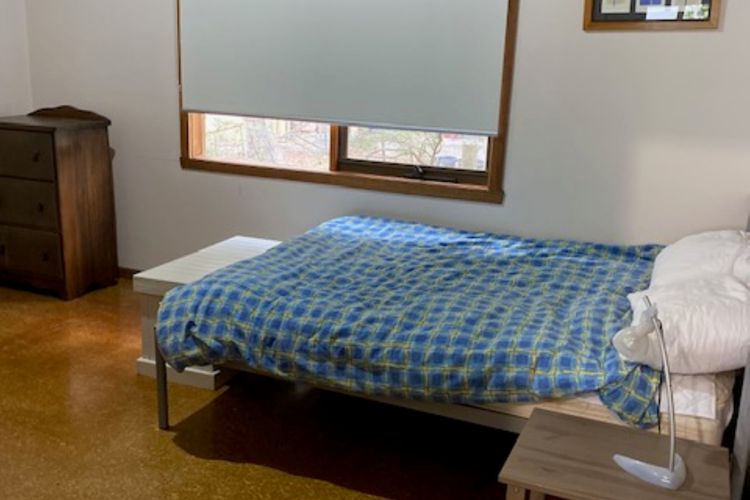 Lyall Street Beach Cabin