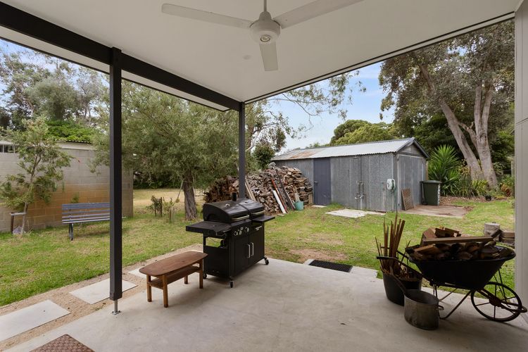 Woodland Retreat in Silverleaves