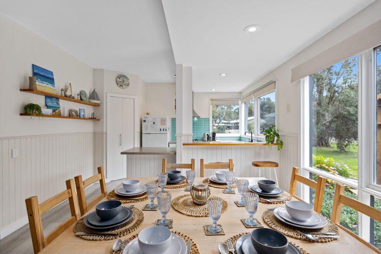 Sanders Beach House in Silverleaves