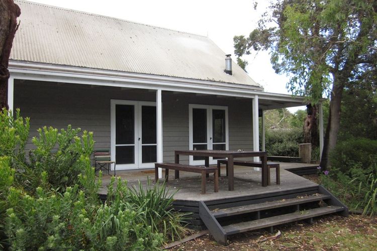 Silverleaves Sunny Haven