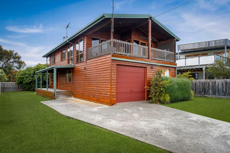 Palm Beach Coastal Retreat with Ocean Views